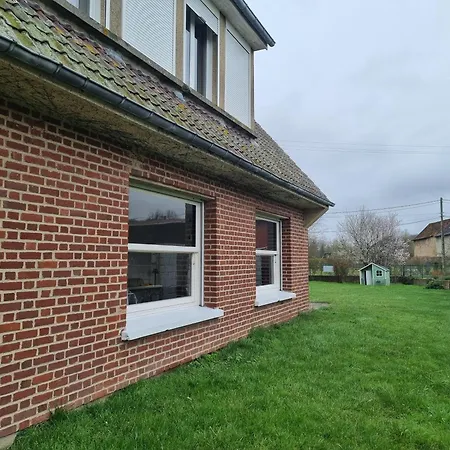 Du Moulin, Au Bord De L'eau *